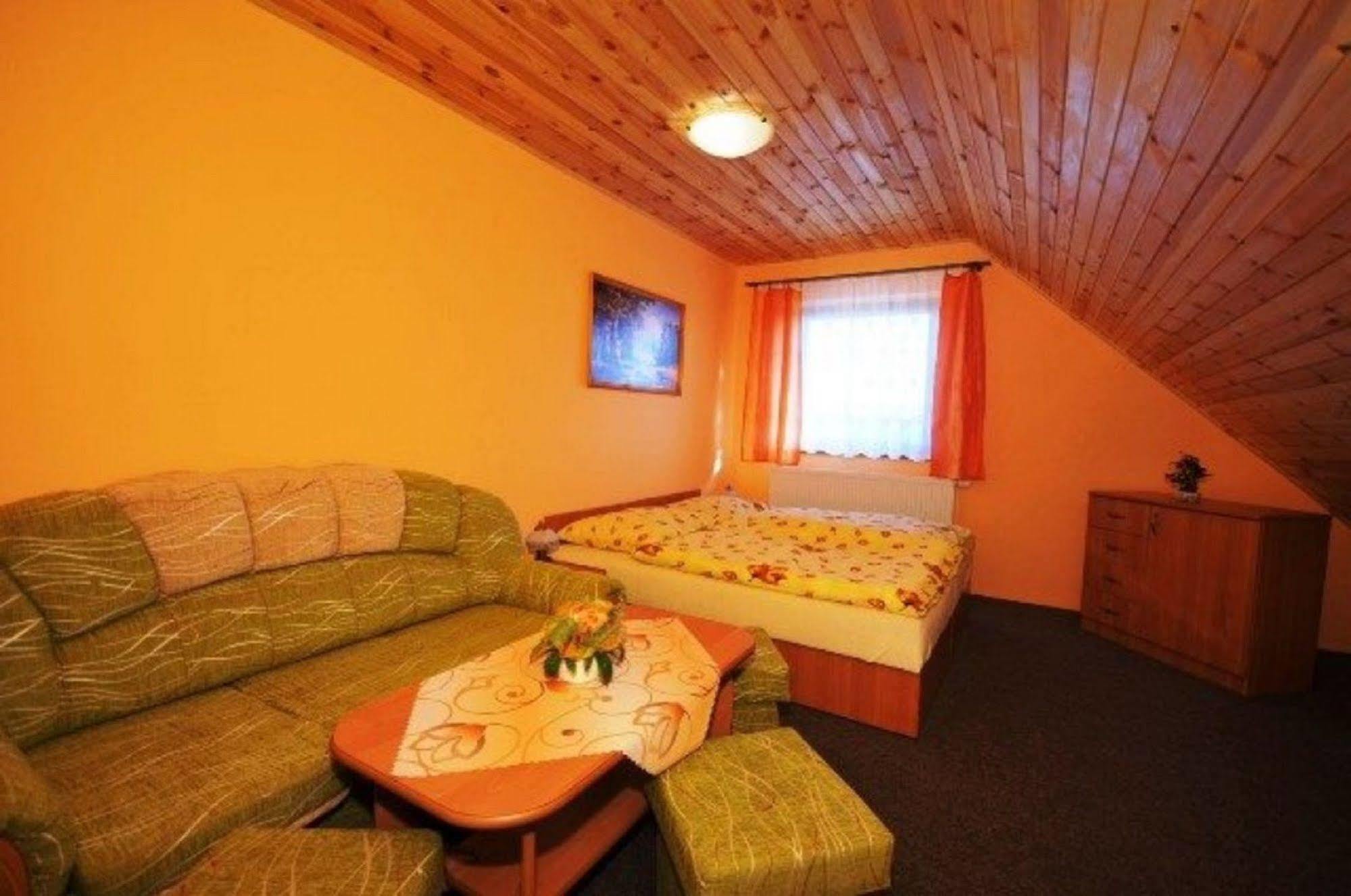 Penzion Palusak Стара Лесна Екстер'єр фото